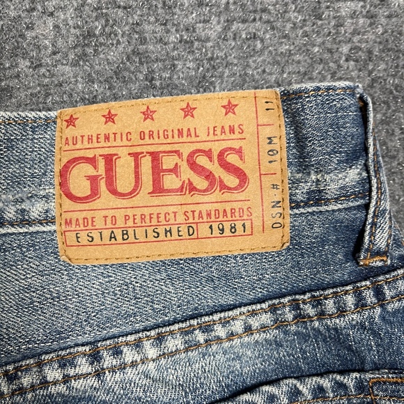 Vintage Guess Jeans Bootcut Mid Rise Distressed Size 31x30 Womens 0873 - Picture 6 of 12
